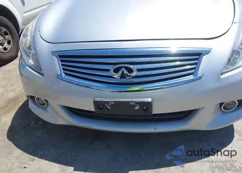 2015 Infiniti Q40 из США, поврежденный, VIN JN1CV6AP4FM502186